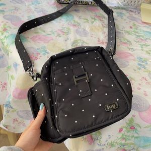 Lug cancan crossbody